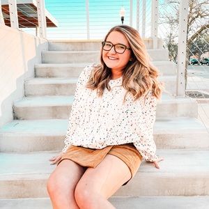 Meet your Posher, Grace ann